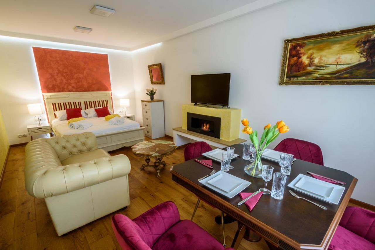 Ultracentral Luxury Apartment Cluj-Napoca Extérieur photo