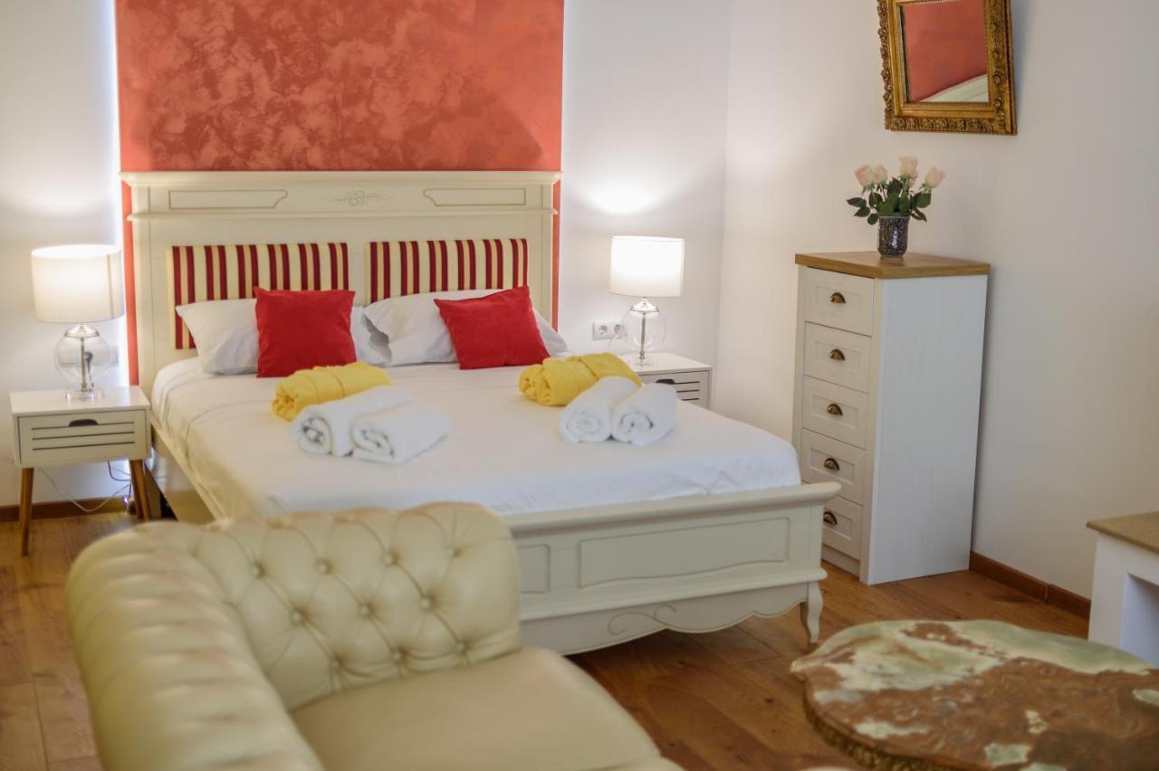 Ultracentral Luxury Apartment Cluj-Napoca Extérieur photo