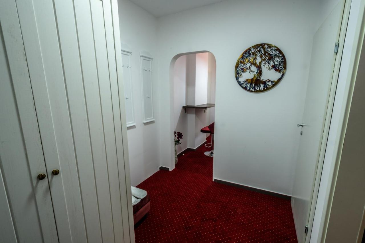 Ultracentral Luxury Apartment Cluj-Napoca Extérieur photo