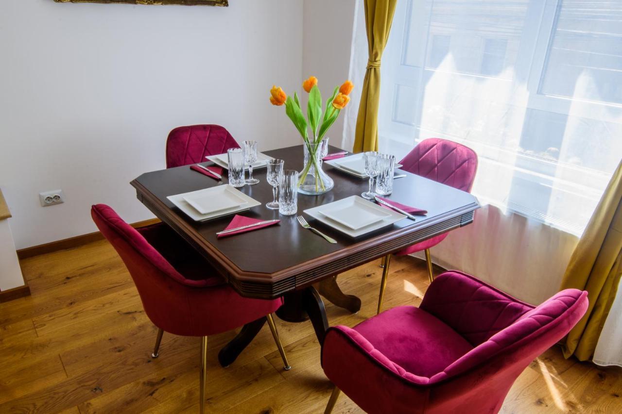 Ultracentral Luxury Apartment Cluj-Napoca Extérieur photo
