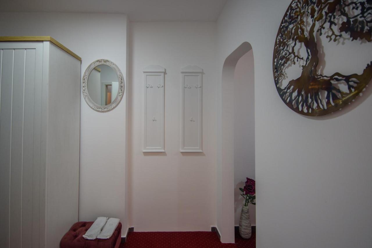 Ultracentral Luxury Apartment Cluj-Napoca Extérieur photo
